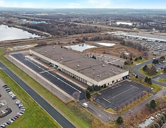 Plus de détails pour 5825 11th Ave E, Shakopee, MN - Industriel/Logistique à louer