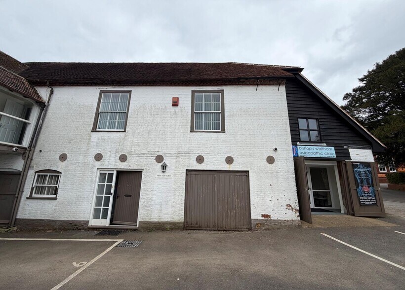 3 Bank St, Bishops Waltham à louer - Photo principale – Image 1 sur 1