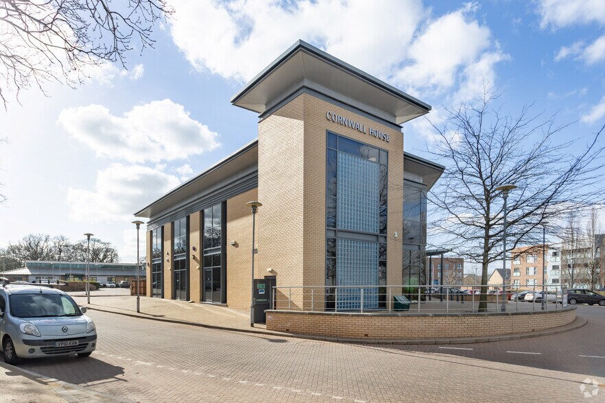 Blythe Gate, Solihull à louer - Photo principale – Image 1 sur 9