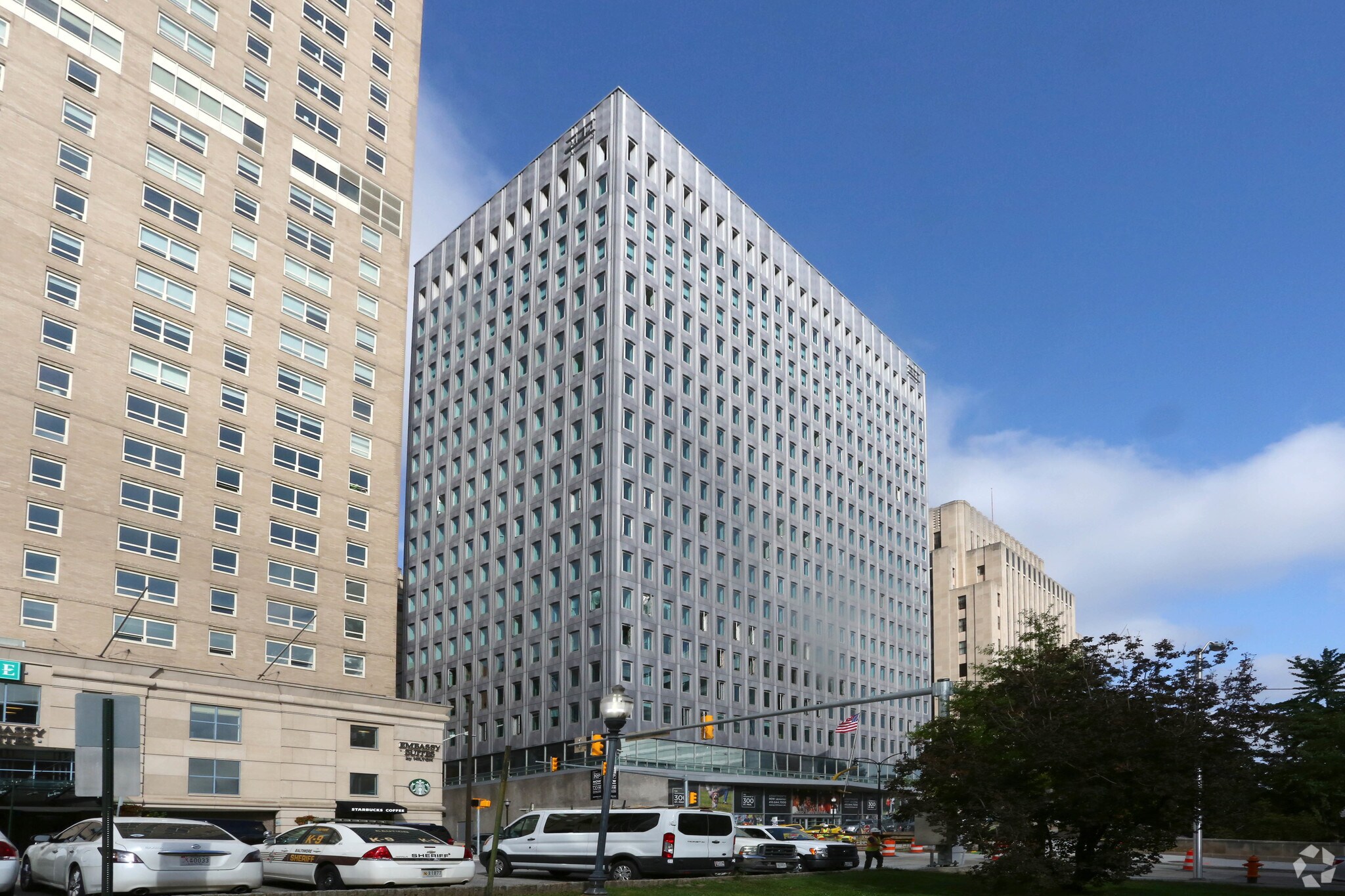 300 Saint Paul Pl, Baltimore, MD à louer Photo de l’immeuble– Image 1 sur 7