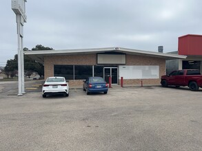 1520 S Fort Hood St, Killeen, TX à louer Photo de l’immeuble– Image 1 sur 9