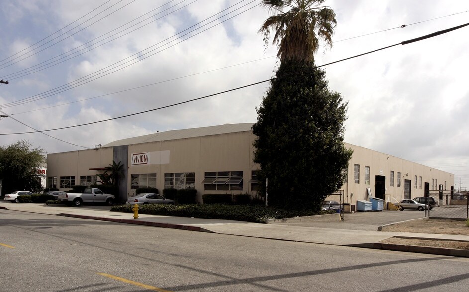 777 Stanford, Los Angeles, CA à louer - Photo de l’immeuble – Image 3 sur 22
