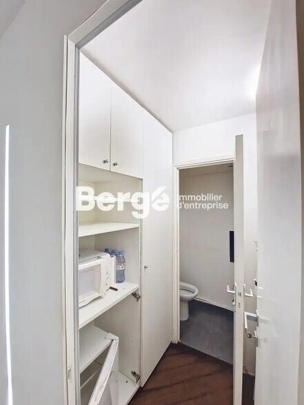 Local commercial dans Cannes à louer - Photo intérieure – Image 3 sur 4