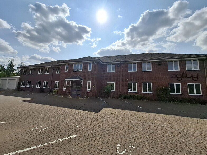 Hanbury Rd, Stoke Prior à louer - Photo de l’immeuble – Image 2 sur 10