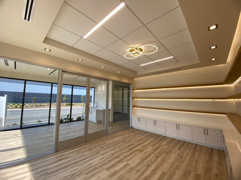 515 Spanish Ln, Walnut, CA à louer - Photo intérieure – Image 3 sur 7