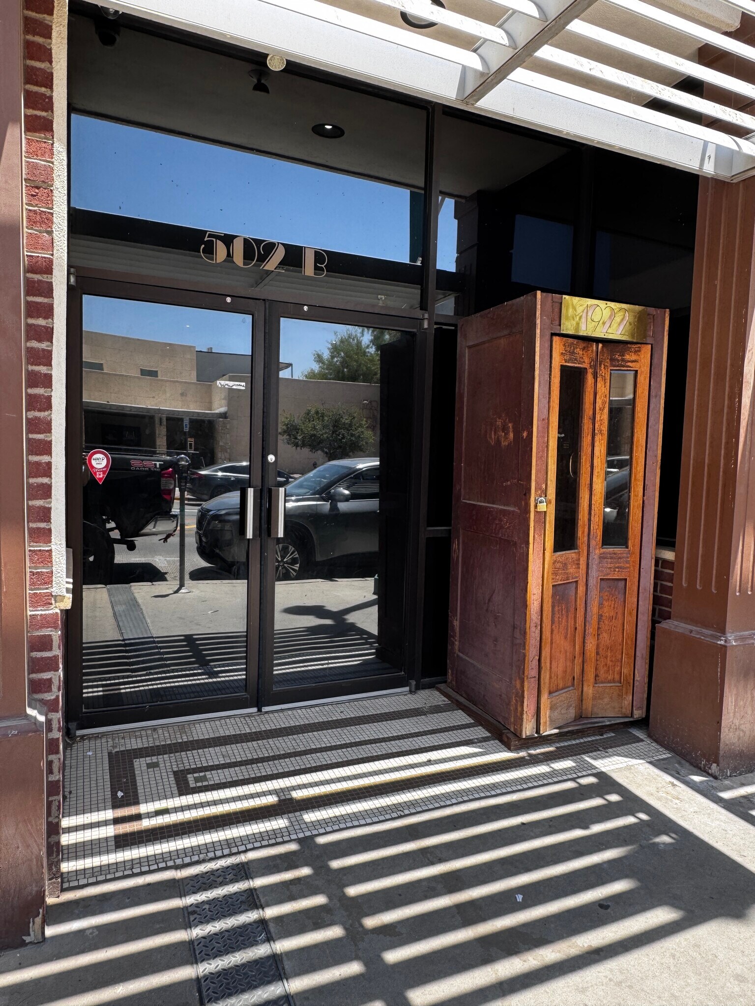 502 N Oregon St, El Paso, TX à louer Photo de l’immeuble– Image 1 sur 14