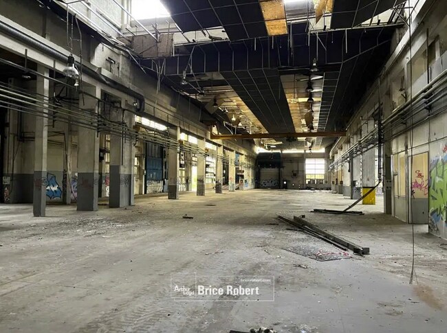 Plus de détails pour 32 Rue Fleury Neuvesel, Givors - Industriel/Logistique à vendre
