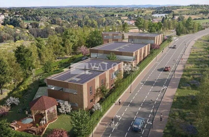 Local d'activités dans Soucieu-en-Jarrest à vendre - Photo de l’immeuble – Image 1 sur 7