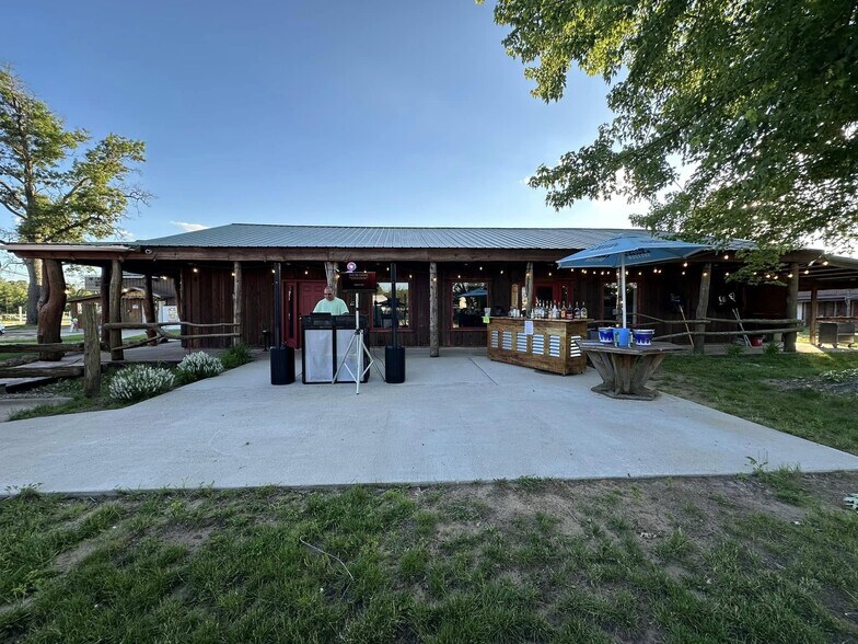 699 S Main St, Adams, WI à vendre - Photo de l’immeuble – Image 2 sur 8
