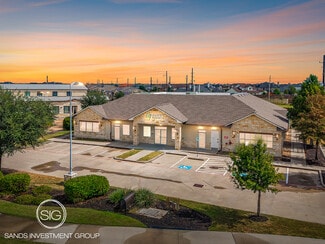 Plus de détails pour 10110 Greenhouse Rd, Cypress, TX - Local commercial à vendre