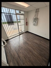 10055 Belknap Rd, Sugar Land, TX à louer Photo intérieure– Image 2 sur 3