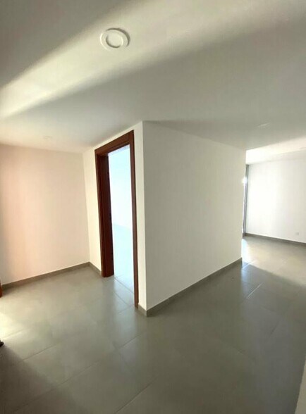 Bureaux/Médical dans Villeneuve Loubet à louer - Photo intérieure – Image 3 sur 6