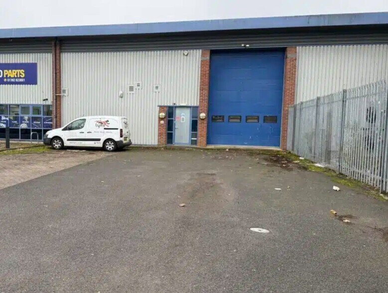 Grace Road West, Exeter à louer - Photo de l’immeuble – Image 1 sur 2