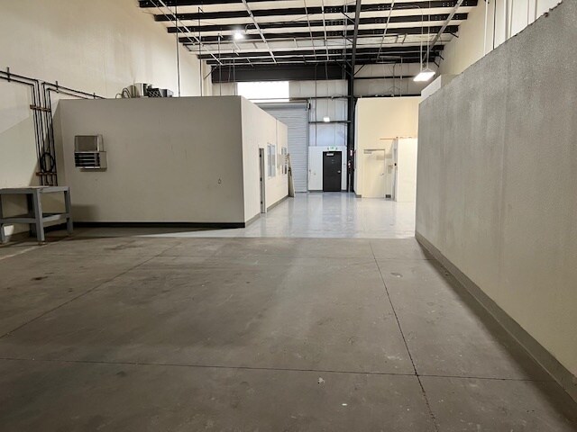 503 Bangs Ave, Modesto, CA à louer - Photo de l’immeuble – Image 2 sur 13