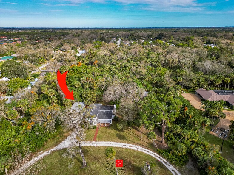 5240 20th St, Vero Beach, FL à vendre - Photo de l’immeuble – Image 3 sur 31