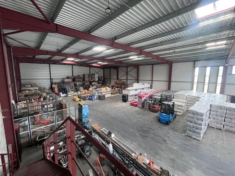 Local d'activités dans Mérignac à vendre Photo de l’immeuble– Image 1 sur 5