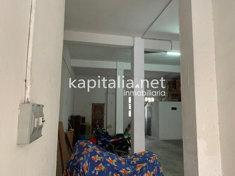 Local commercial dans Ontinyent, Valencia à vendre - Photo de l’immeuble – Image 3 sur 5