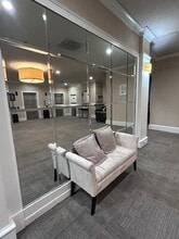 2886 S Circle Dr, Colorado Springs, CO à louer Photo intérieure– Image 2 sur 9