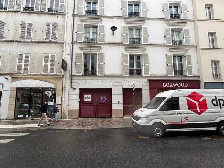 105 Rue Saint-Dominique, Paris à louer - Photo de l’immeuble – Image 1 sur 3