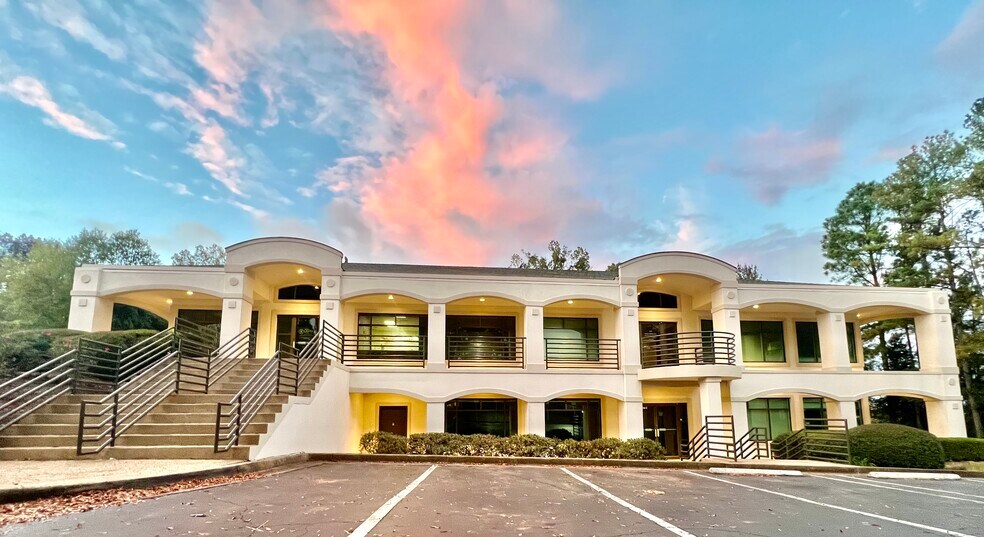 810 Canton Rd, Marietta, GA à louer - Photo principale – Image 1 sur 18