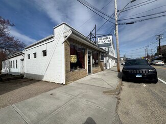 Plus de détails pour 3349 Post Rd, Warwick, RI - Local commercial à vendre