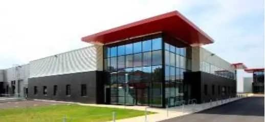 Bureau dans La Courneuve à louer - Photo de l’immeuble – Image 1 sur 1