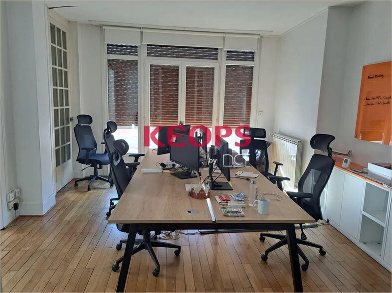 Bureau dans Toulouse à louer - Photo de l’immeuble – Image 3 sur 10