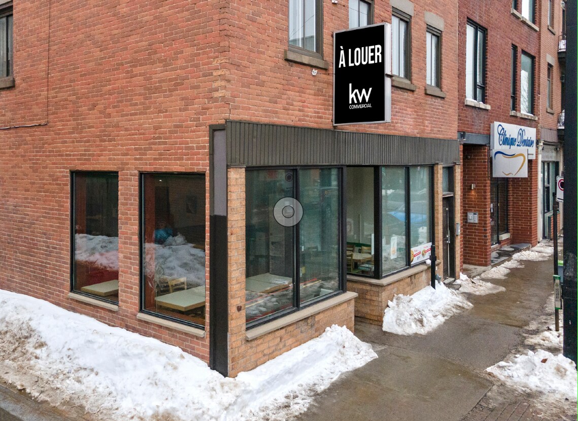 1821 Rue Ontario E, Montréal, QC à louer Photo principale– Image 1 sur 2