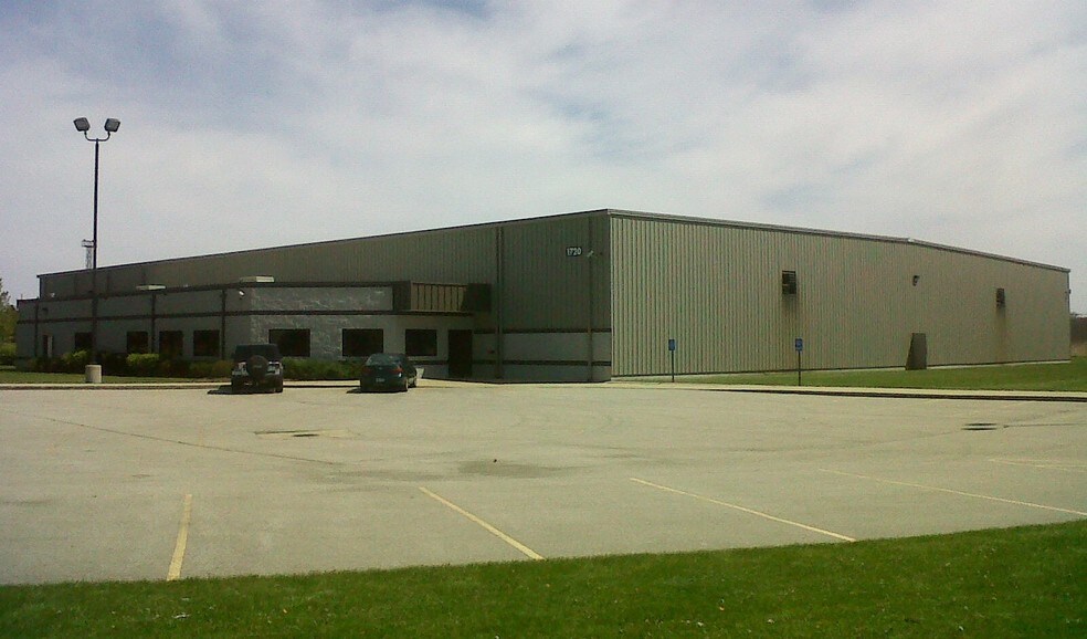 1720 Norman St, Saginaw, MI à louer - Photo de l’immeuble – Image 1 sur 7