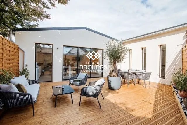 Bureau dans Gagny à vendre - Photo de l’immeuble – Image 1 sur 10