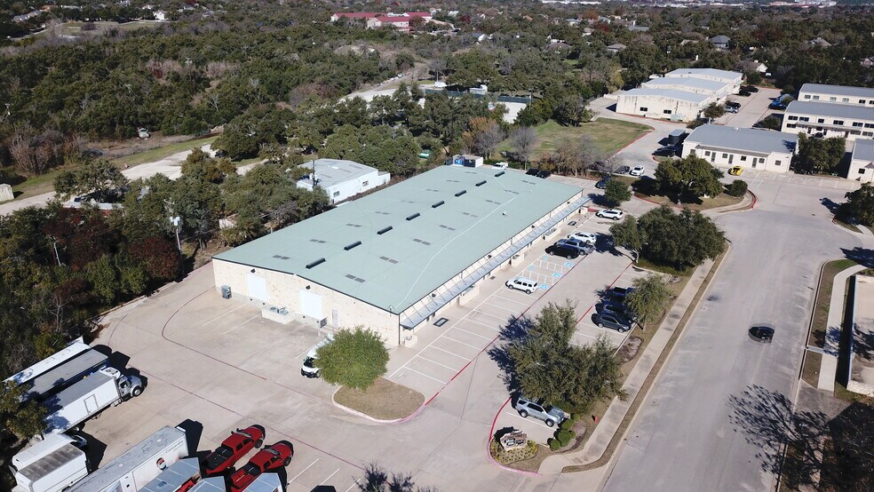 2001 Windy Ter, Cedar Park, TX à louer - Photo de l’immeuble – Image 1 sur 14