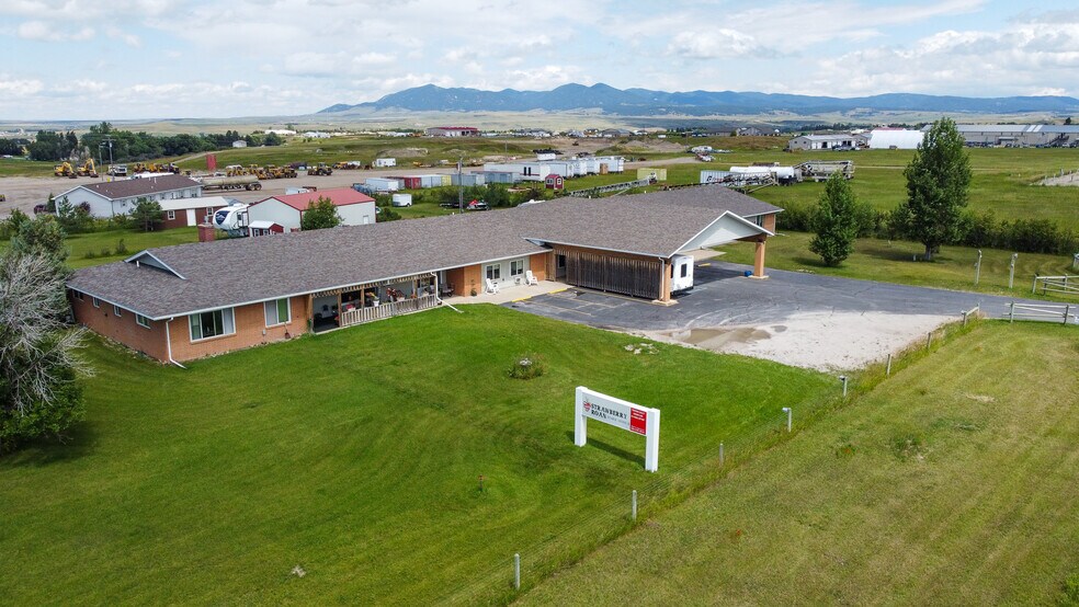80007 US Highway 87, Lewistown, MT à vendre - Photo de l’immeuble – Image 3 sur 30