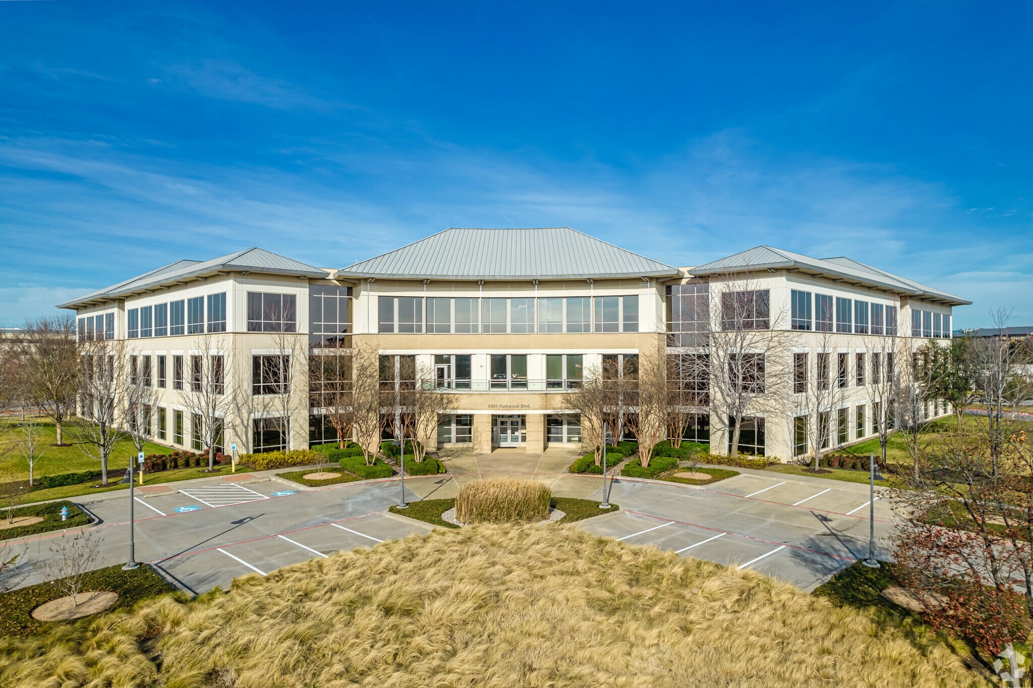 6801 Parkwood Blvd, Plano, TX à vendre Photo principale– Image 1 sur 5