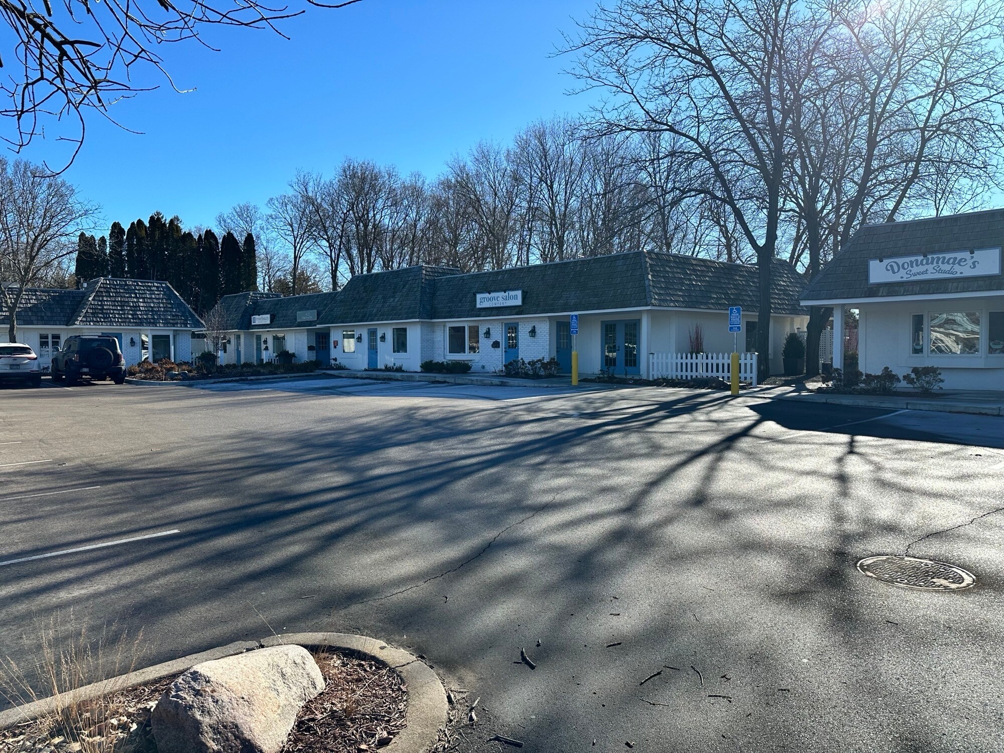 18279 Minnetonka Blvd, Deephaven, MN à louer Photo principale– Image 1 sur 13
