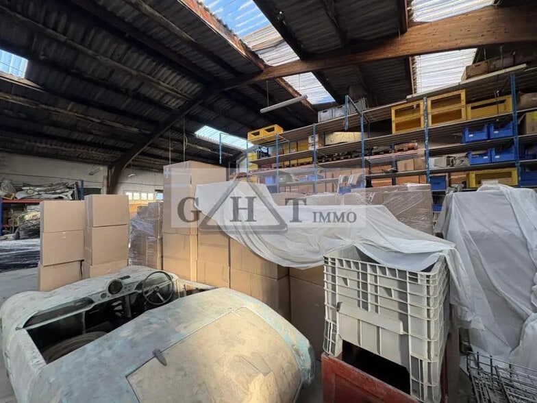 Bureau dans Vaux-le-Pénil à louer - Photo intérieure – Image 2 sur 7