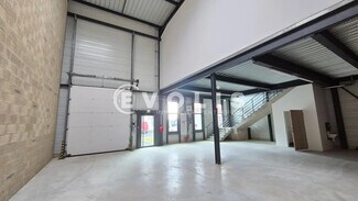 Plus de détails pour Bureau, Local d'activités à louer