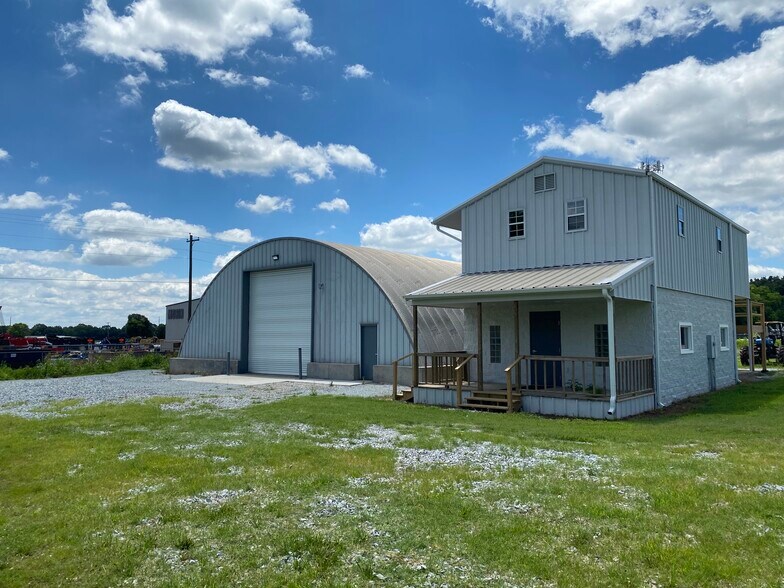 3136 and 3158 Highway 20 Portfolio portefeuille de 2 biens à vendre sur LoopNet.fr - Photo principale – Image 2 sur 2