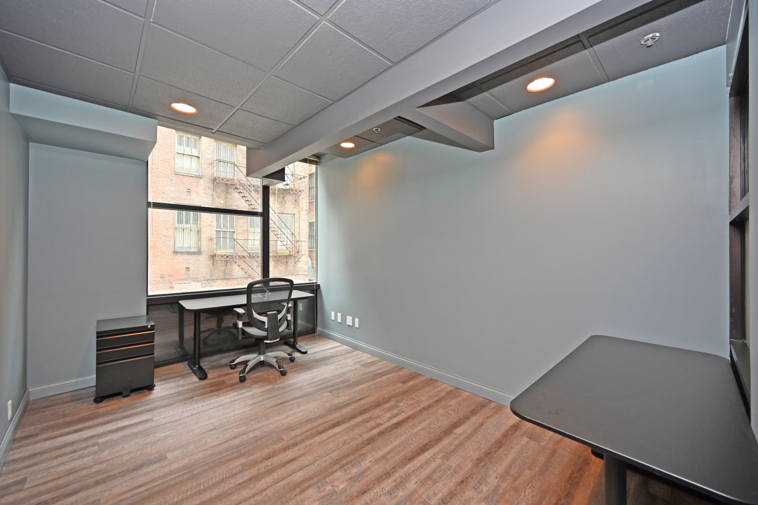 19 Garfield Pl, Cincinnati, OH à louer Photo intérieure– Image 1 sur 9