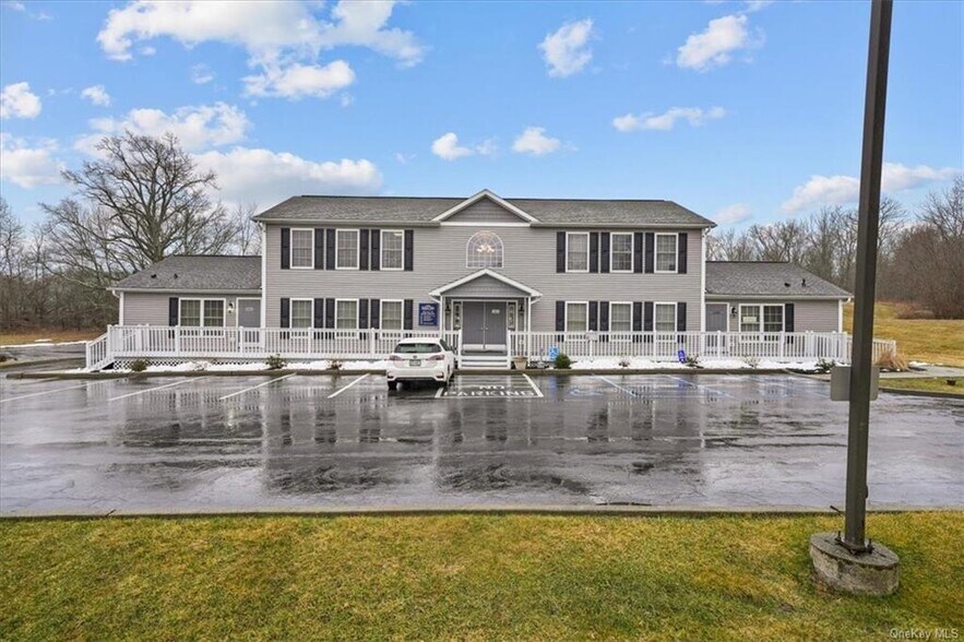 2679 Route 17M, Goshen, NY à louer - Photo de l’immeuble – Image 3 sur 34