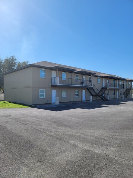 8205 N La Homa Rd, Mission, TX à vendre - Photo de l’immeuble – Image 2 sur 48