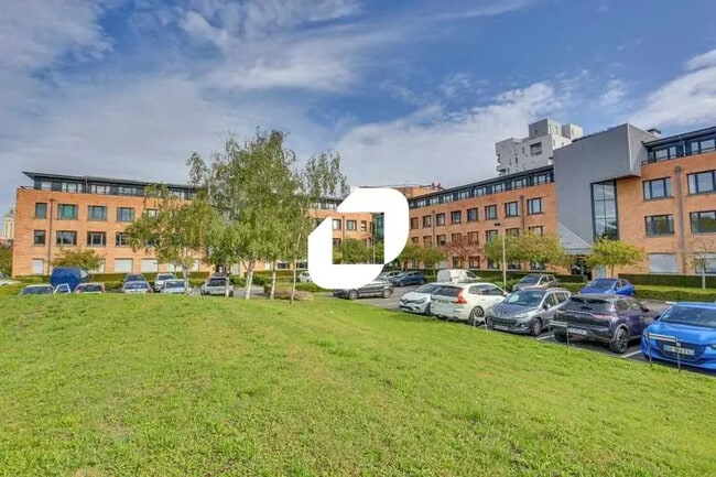 Plus de détails pour Bureau à vendre