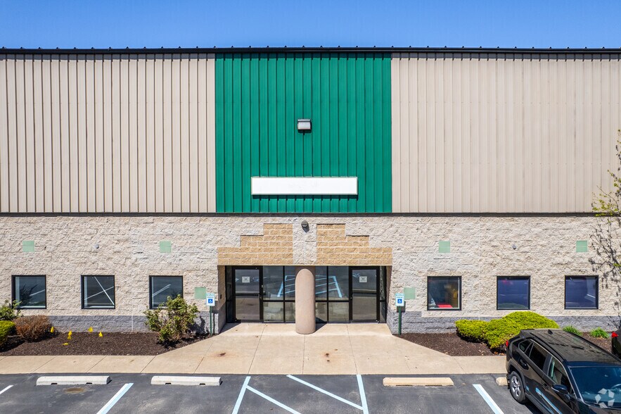1200 Sathers Dr, Pittston, PA à louer - Photo de l’immeuble – Image 3 sur 4