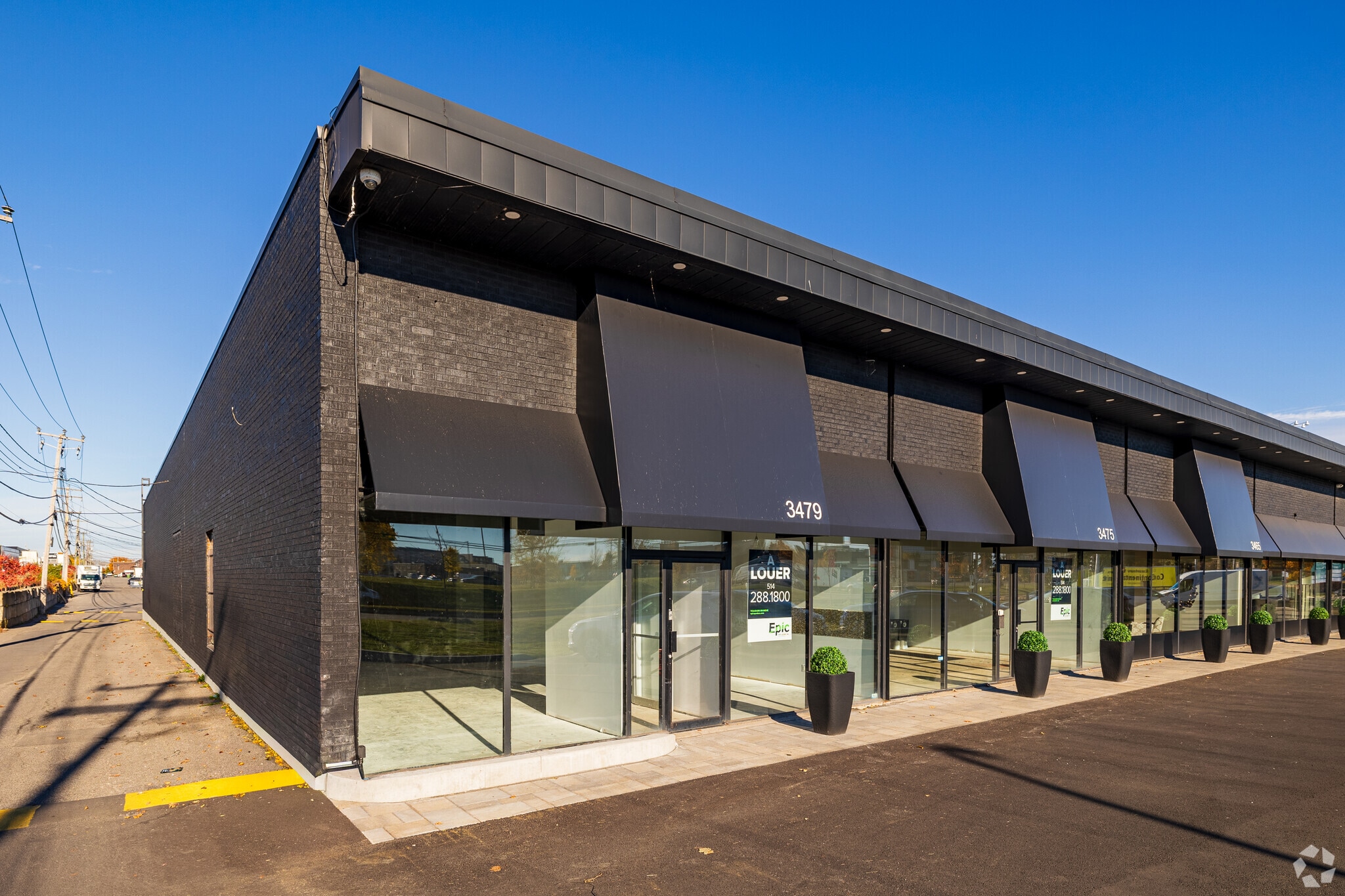 3405-3479 Boul de la Côte-Vertu, Montréal, QC à louer Photo de l’immeuble– Image 1 sur 5