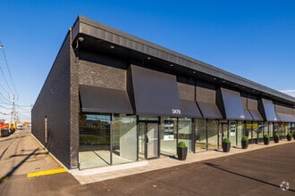 3405-3479 Boul de la Côte-Vertu, Montréal, QC à louer Photo de l’immeuble– Image 1 sur 5