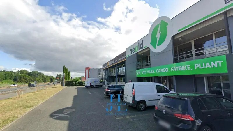 Local commercial dans Bordeaux à louer Photo de l’immeuble– Image 1 sur 5