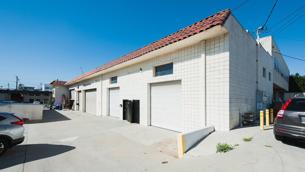 138 Arena St, El Segundo, CA à louer - Photo de l’immeuble – Image 3 sur 13