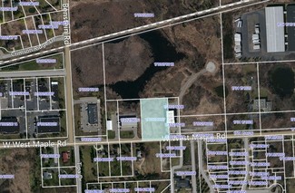 Plus de détails pour 1540 W West Maple Rd, Commerce Township, MI - Industriel/Logistique à louer