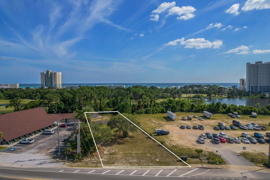 9823 Thomas Dr, Panama City Beach, FL à vendre - Aérien – Image 2 sur 9