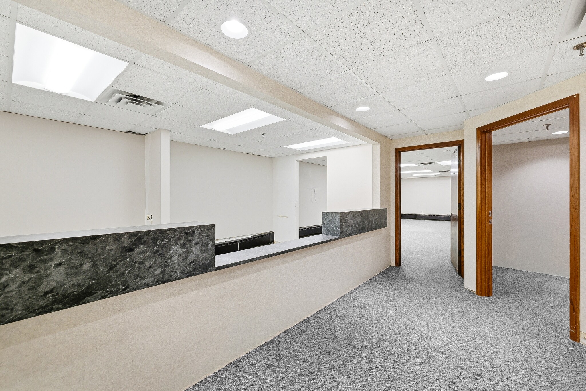 3860-3960 Coon Rapids Blvd NW, Coon Rapids, MN à louer Photo intérieure– Image 1 sur 13