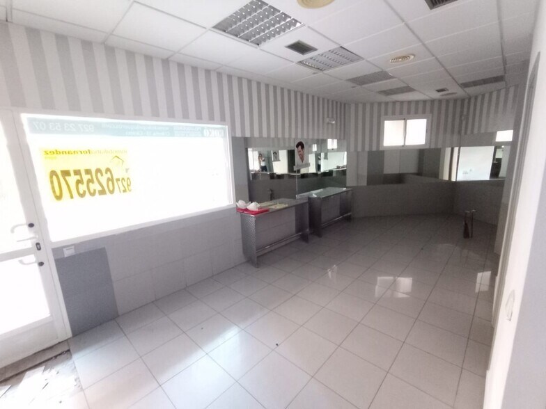 Local commercial dans Cáceres à vendre - Photo de l’immeuble – Image 1 sur 12